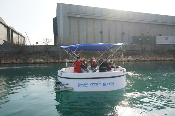 오염 줄이고 효율 높이고… ‘해양특화전지’ 레저선박 개발