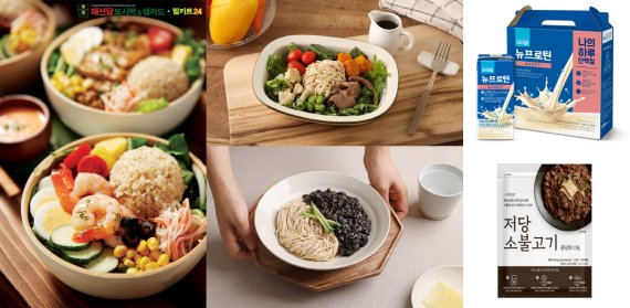 [서울=뉴시스](좌측부터 시계방향으로)채선당 도시락&샐러드&밀키트24 '스위트칠리 새우포케', 이마트 키친델리 '비건 두부면 샐러드', 대상웰라이프 '마이밀 뉴프로틴 요구르트맛', 키토선생 '저당소불고기', 베네핏츠 '식단면 저당 짜장'.