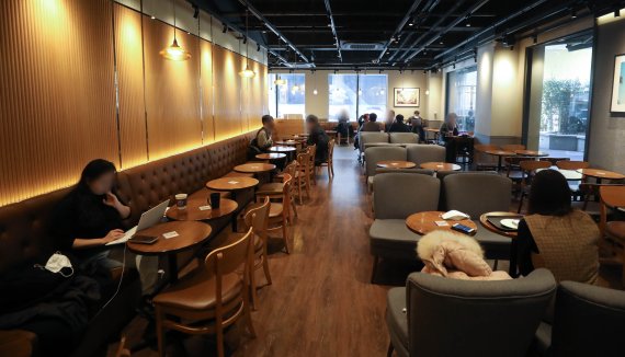 18일 서울 강남구의 한 카페 모습. 2022.2.18/뉴스1 © News1 성동훈 기자