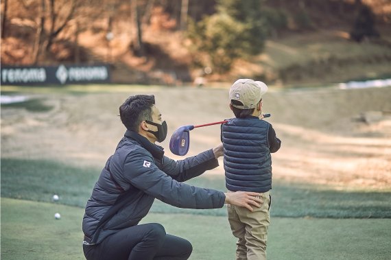 "엄마아빠 쉴 시간 줍니다"...호텔가, 투숙객 자녀 대상 프로그램 '봇물'