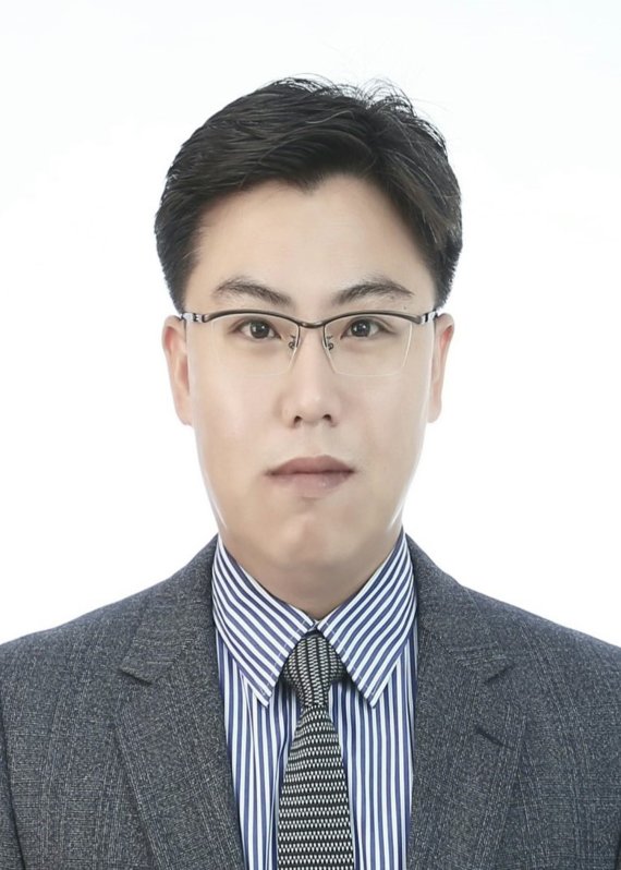 경기도경제과학진흥원 제2대 노동이사 이기영 과장. *재판매 및 DB 금지