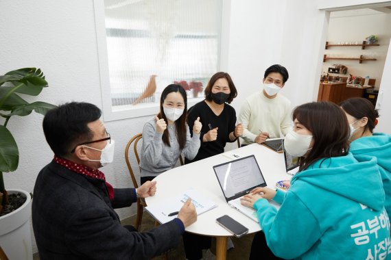 배민, 외식업주와 동행 지속…마케팅 등 솔루션 지원