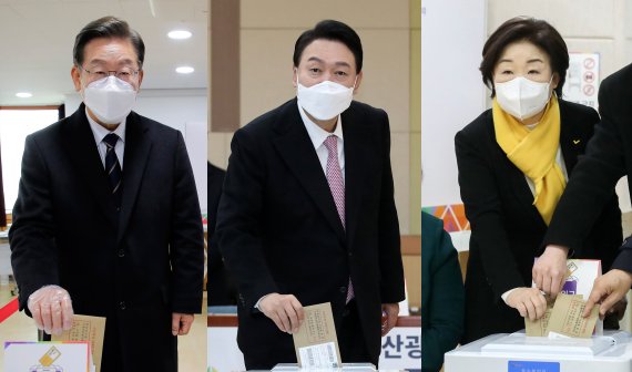 이재명(왼쪽부터) 더불어민주당 대선후보, 윤석열 국민의힘 대선후보, 심상정 정의당 대선후보가 제20대 대통령 선거 사전투표 첫날인 4일 오전 서울 중구 소공동 주민센터, 부산 남구청, 서울 종로구 혜화동 주민센터에 마련된 사전투표소를 각각 찾아 투표하고 있다. 2022.3.4/뉴스1 © News1 이승배 기자