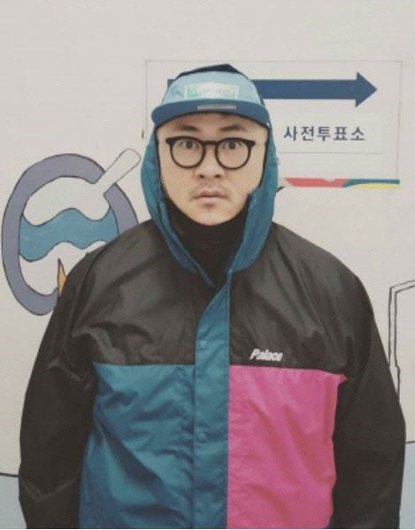 [서울=뉴시스] 2017년 대선 당시 데프콘 2021.03.09.(사진=데프콘 인스타) photo@newsis.com *재판매 및 DB 금지