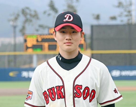 [제9회 전국명문고야구열전] 오늘의 수훈선수-덕수고 문성현
