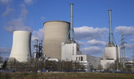 지난 18일 독일 니더작센주 링겐에서 촬영된 천연가스 화력발전소.AP뉴시스