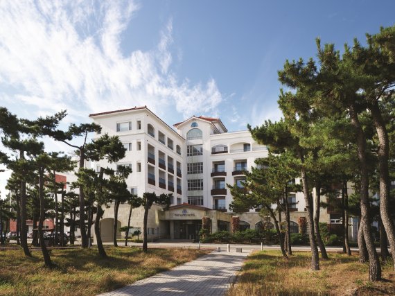 교원, 여행·레저 '선택과 집중'… 낙산호텔 접고 제주 더 키운다