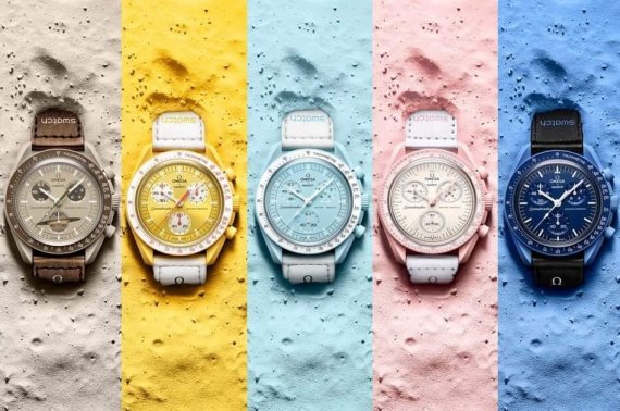 오메가와 스와치가 협업해 만든 시계 '문스와치' (스와치그룹코리아 제공)2022.3.27/뉴스1