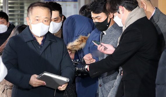 '2215억 횡령' 오스템 임플란트 전 재무팀장, 무기징역 구형