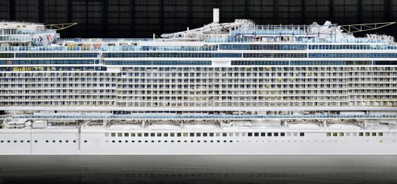 [서울=뉴시스]크루즈 Kreuzfahrt, 2020, ⓒ안드레아스 거스키, 스푸르스 마거스 제공