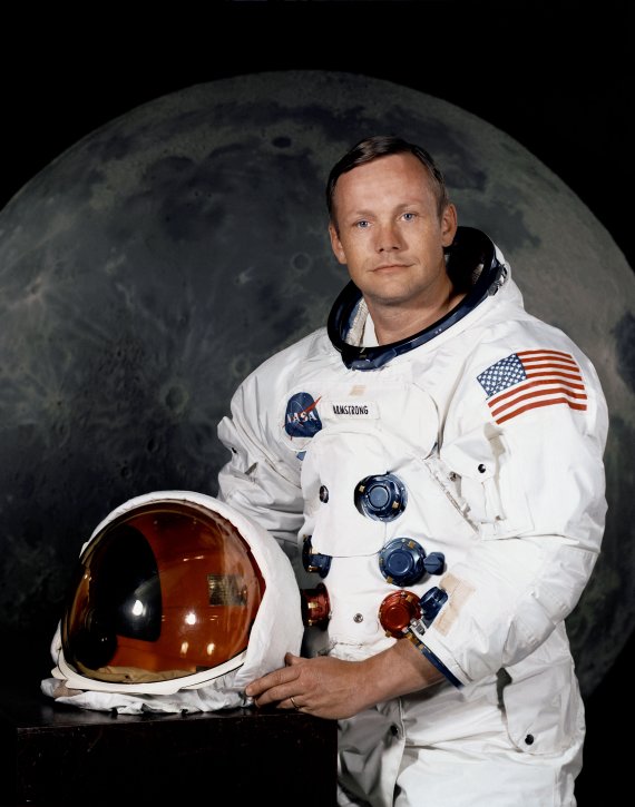 1969년 NASA의 아폴로 11호 달 착륙 임무를 맡은 우주비행사 닐 암스트롱의 모습이다.<div id='ad_body2' class='ad_center'></div> (나사 홈페이지 갈무리) 2022.03.29. /사진=뉴시스
