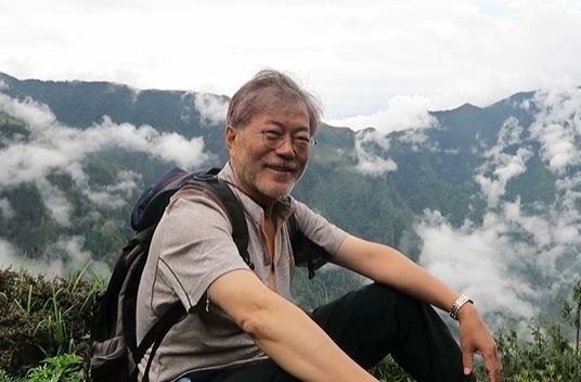 지난 2016년 히말라야에서 자신의 '200t 금괴 보유 루머'에 대해 이야기하는 문재인 대통령. /사진=탁현민 청와대 의전비서관 페이스북