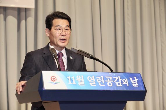 권익현 전북 부안군수가 부동산 투기 의혹을 제기하는 더불어민주당 부안군수 예비후보자들의 주장에 반박했다.뉴스1