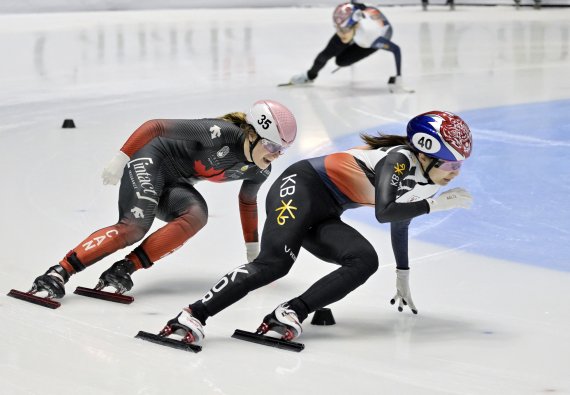 세계선수권대회에서 4광놩에 오른 최민정 © 로이터=뉴스1