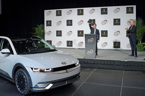 포드·벤츠 누르고 '세계 올해의 자동차' 수상한 한국의 자동차는?