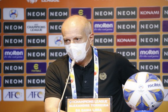 [서울=뉴시스]대구FC 가마 감독. (사진=프로축구연맹 제공)