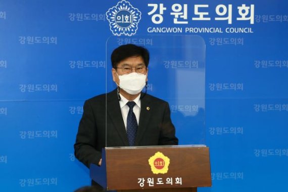 19일 강원도의회 김형원 경제건설위원장은 이날 성명서를 통해 동해안권 경제자유구역 망상1지구의 개발 정상화를 촉구했다. 사진=강원도의회 제공