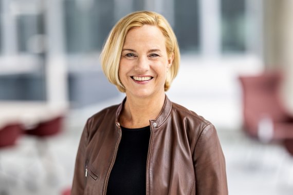 브리타 제거 메르세데스-벤츠 AG 승용 부문 마케팅 & 세일즈 총괄 및 메르세데스-벤츠 AG 이사회 멤버. 메르세데스 벤츠코리아 제공