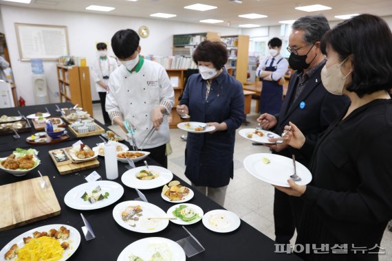 양주시 식용곤충요리대회 개최…최우수 ‘버그버거’