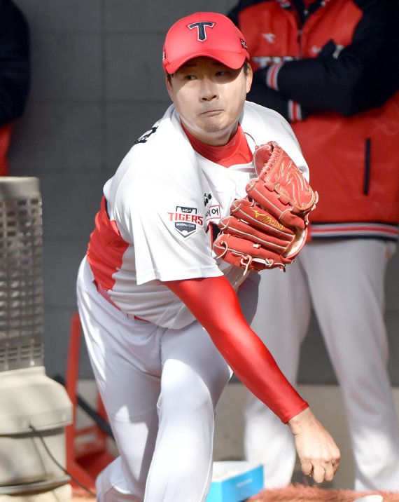 157㎞ 강속구 펑펑… 고교때 알던 '조요한' 맞아? [성일만 야구선임기자의 핀치히터]