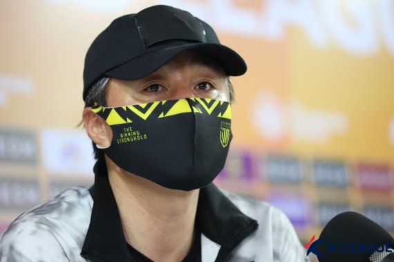 [서울=뉴시스]전남 전경준 감독. (사진=프로축구연맹 제공)