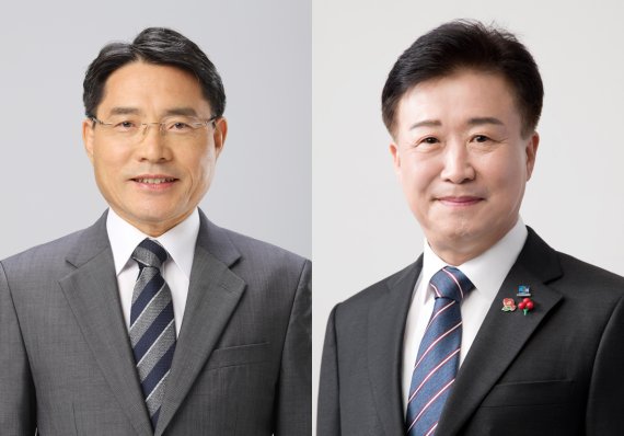 권오봉(왼쪽)·정기명 더불어민주당 전남 여수시장 경선 후보.2022.5.1/뉴스1