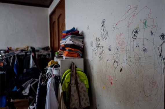 [서울=뉴시스] 정병혁 기자 = 벽에 그려진 낙서. 2022.05.05. jhope@newsis.com