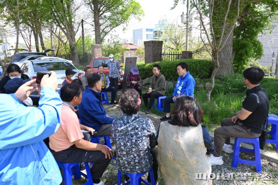 제종길 더불어민주당 안산시장 후보 6일 대부도 주민좌담회 진행. 사진제공=안산시