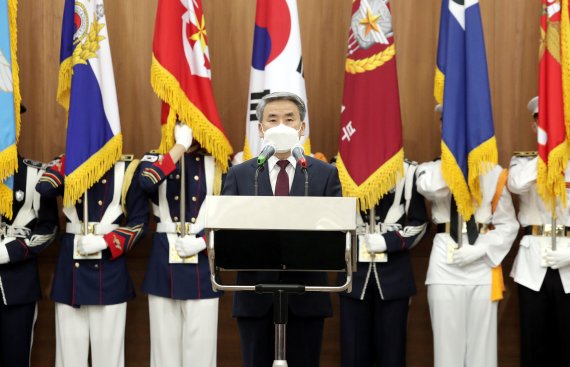 이종섭 신임 국방장관 "북 전술 도발, 자위권 차원서 단호히 대응"