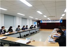 11일 울산 전통시장지원센터 4층 회의실에서 울산광광재단 주최로 열린 ‘2022 지역 관광교통 개선 사업 추진협의회’ 모습 /사진=울산관광재단 제공