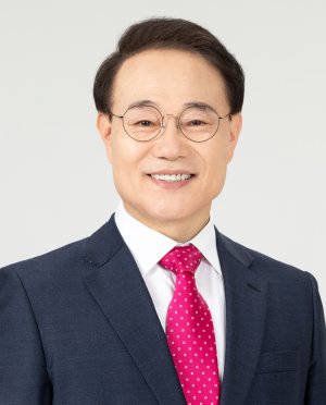 [6·1지방선거]윤형선, 계양구을 보궐선거 출마 선언 “계양만 보고 가겠다”