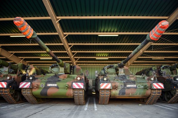 독일이 우크라에 제공할 현대식 탱크자주 곡사포 *재판매 및 DB 금지