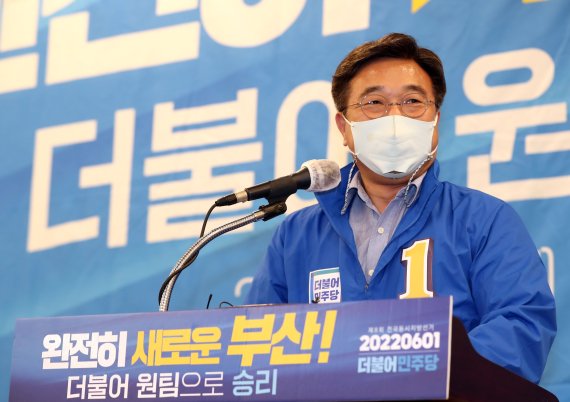 윤호중 "尹대통령 출근 탓에 시민 20~30분 지각" 비난