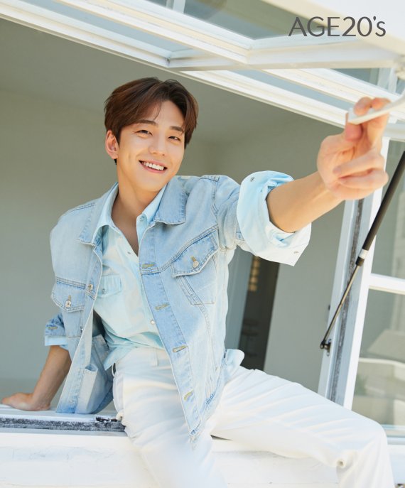 애경 에이지투웨니스, 김민규 화보 선봬