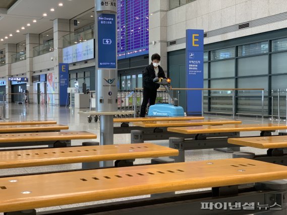 한산한 인천국제공항 국제선 입국장. /사진=김동찬 수습기자