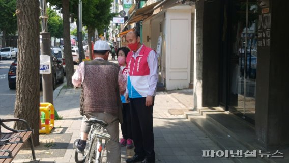 박형덕 국민의힘 동두천시장 후보 21일 시민접촉 세몰이. 사진제공=박형덕 후보 캠프