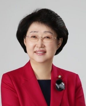 [서울=뉴시스] 윤석열 대통령이 지난 26일 보건복지부 장관에 대한 인선을 했다. 사진은 김승희 전 의원. (사진=대통령실 제공) 2022.05.26. photo@newsis.com *재판매 및 DB 금지