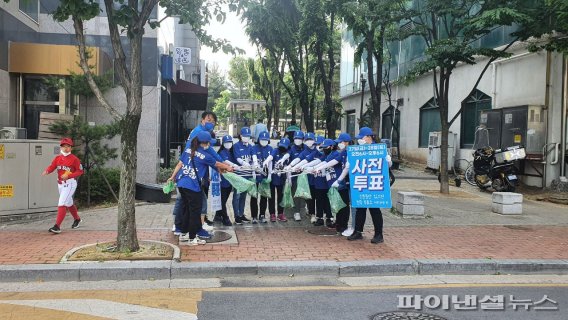 김상호 더불어민주당 하남시장 후보 28일 ‘줍깅’ 진행. 사진제공=김상호 후보 캠프