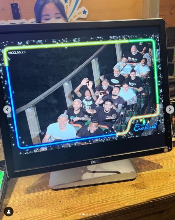 [서울=뉴시스]네이마르 한국 관광. (캡처=네이마르 인스타그램)