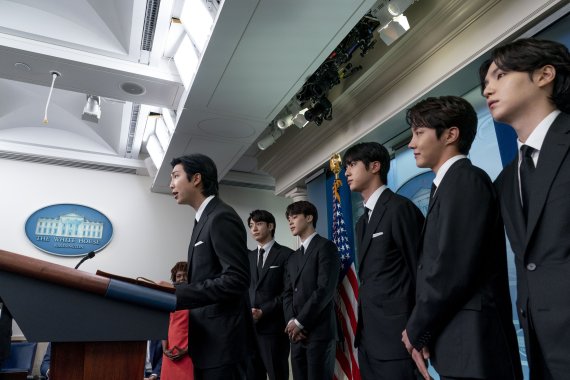 [서울=AP/뉴시스] 백악관 찾은 방탄소년단