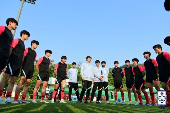 김은중 감독이 이끄는 19세 이하 축구대표팀 (대한축구협회 제공) © 뉴스1