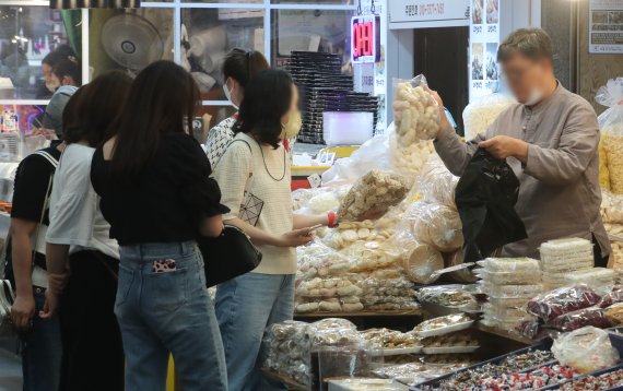 서울 마포구 망원시장. 뉴시스