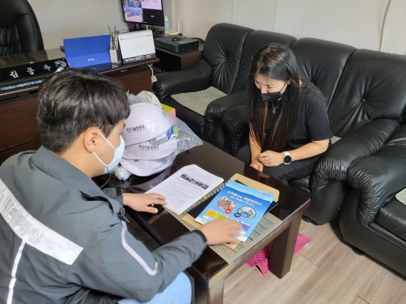 ▲ 부산 해경이 ‘선저폐수 처리 캠페인’을 실시한다고 2일 밝혔다.