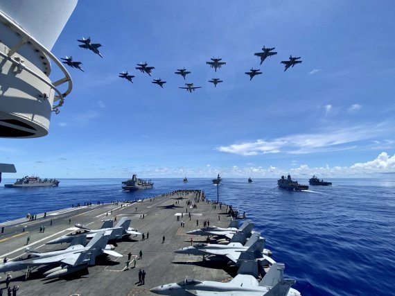 태평양 국제공역에서 '용감한 방패' 훈련이 진행되고 있다. 사진=미군 인도태평양사령부