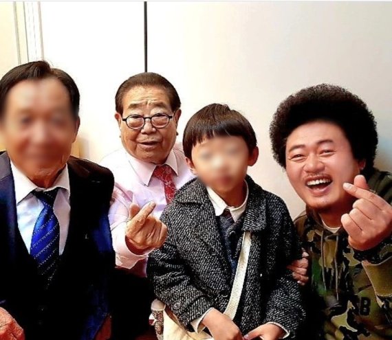 윤택 인스타그램 © 뉴스1