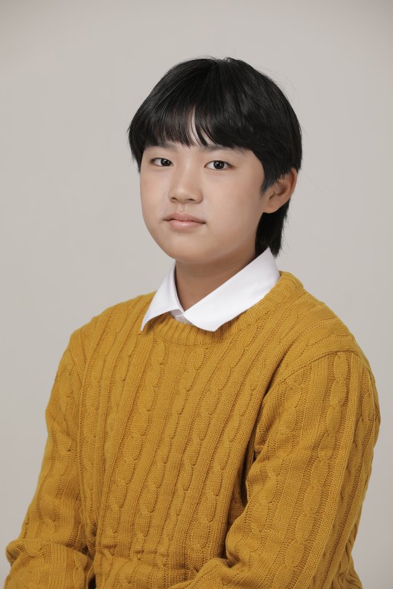 [배우 & 루키] 하이틴 배우 김수현 "롤모델은 박서준, 본인만의 확고한 연기 스타일 닮고 싶어"