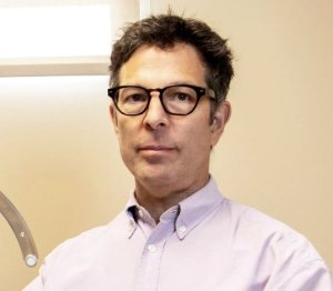 데이빗 그릴리 교수