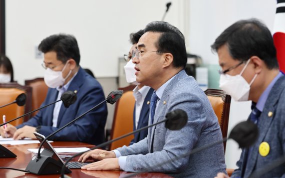 박홍근 "권성동 '李 살리기'는 새빨간 거짓말.. 결자해지하라"