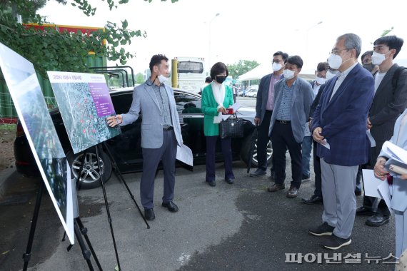 민선8기 고양시장직 인수위원회 23일 신청사 건립부지 점검. 사진제공=민선8기 고양시장직 인수위