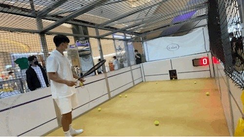 미니 테니스장에서는 라켓을 시타해볼 수 있다. © 뉴스1 신민경 기자